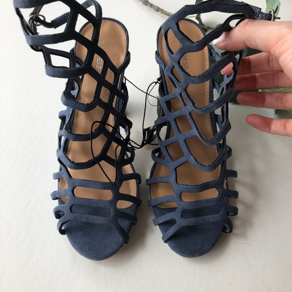 Express Caged Block Heel - Picture 2 of 4